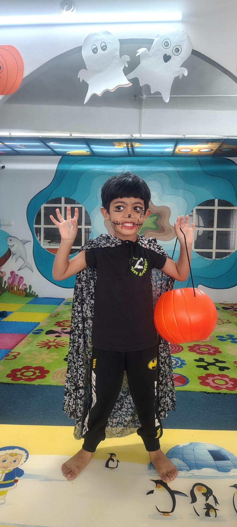My School ITALY Hitex Halloween celebration